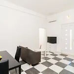 Amabilis - One Bedroom With Terrace And View Апартаменты Млини