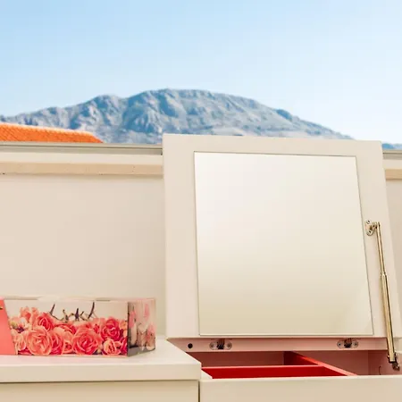 Апартаменты Amabilis - One Bedroom With Terrace And View