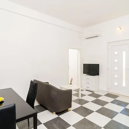 Amabilis - One Bedroom With Terrace And View Apartment Mlini